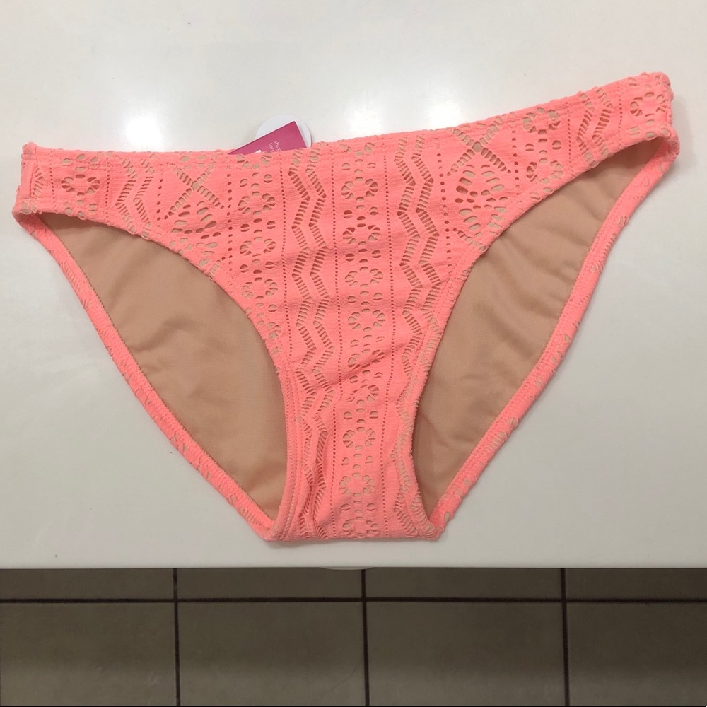 Brand New - Xhilaration eyelet bandeau bikini top - Picture 3 of 4